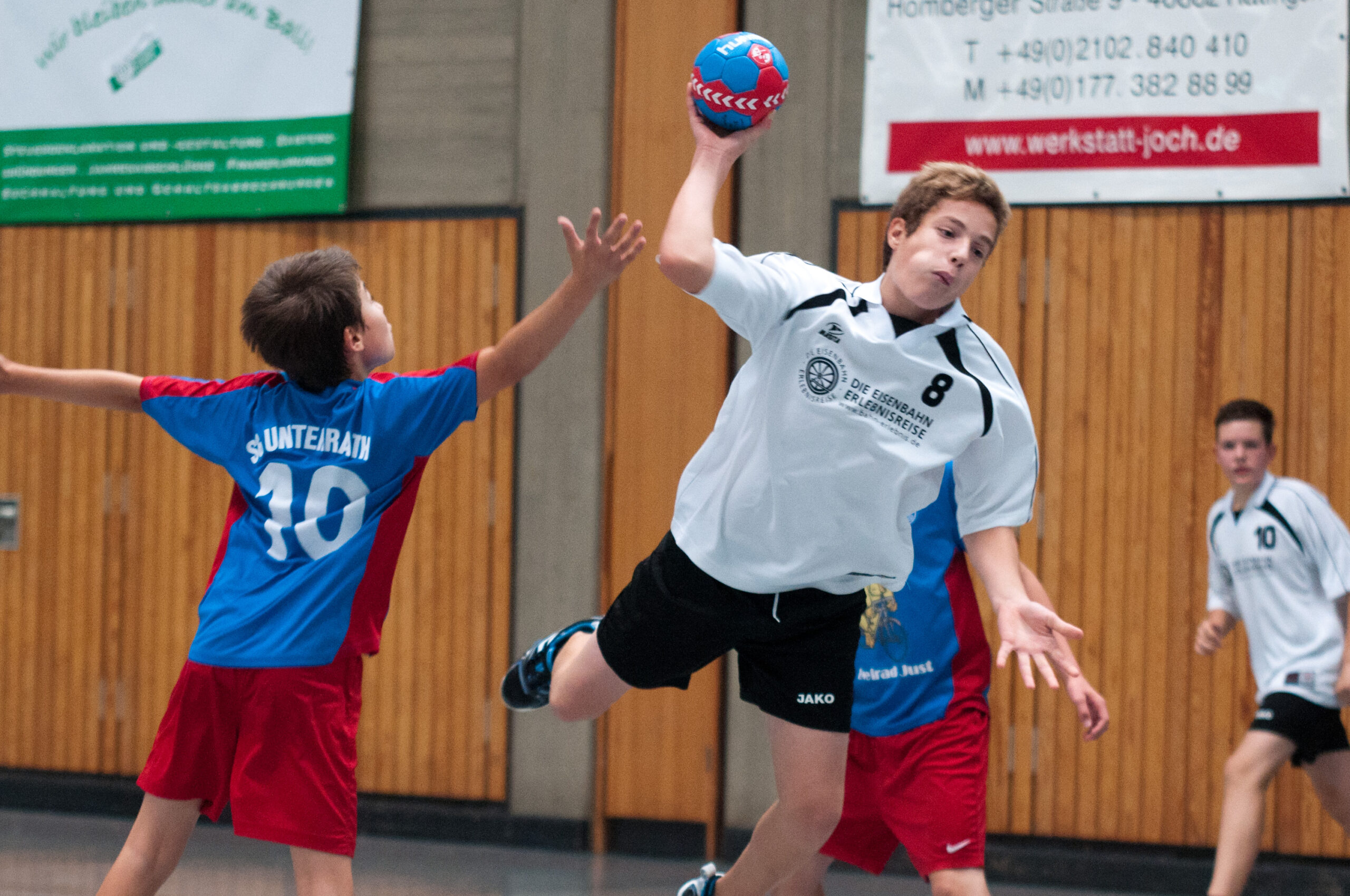 C2 gewinnt auswärts in Neuss