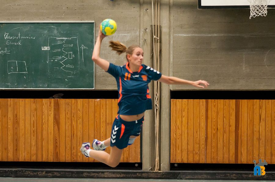 TVR Damen | Wichtiger Sieg im Abstiegskampf