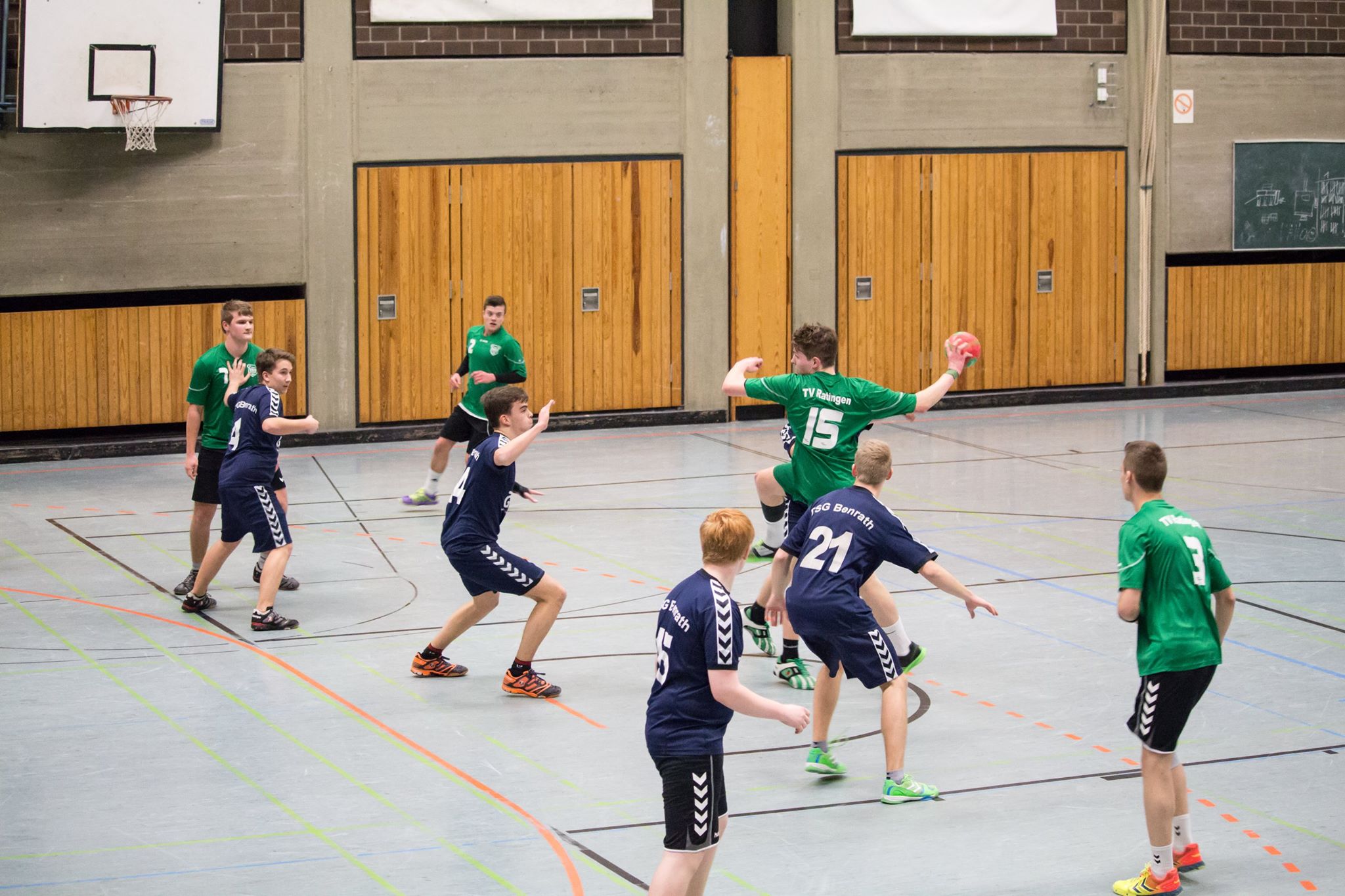 Die A-Jugend siegt nach Leistungssteigerung verdient mit 38:20 (12:11) gegen Benrath