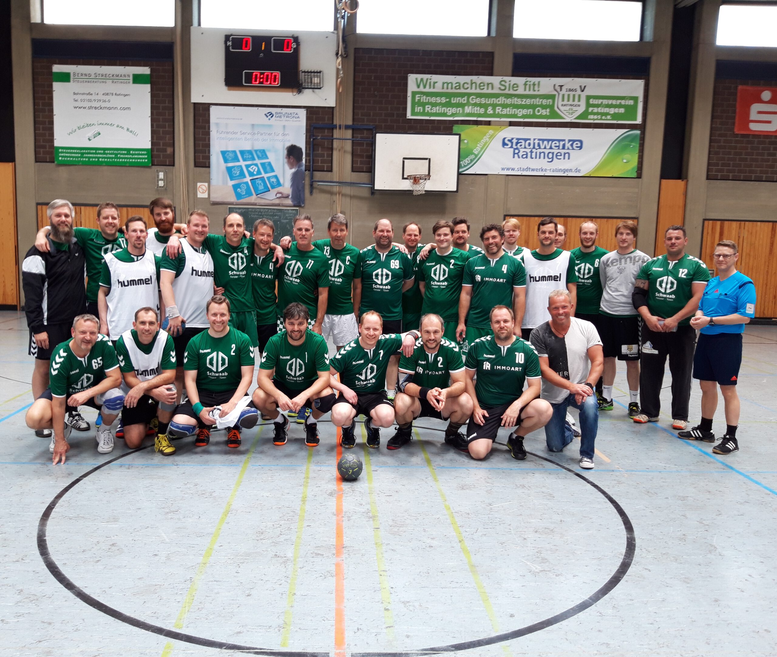 TVR Herren absolvierten ihr traditionelles Legendenspiel