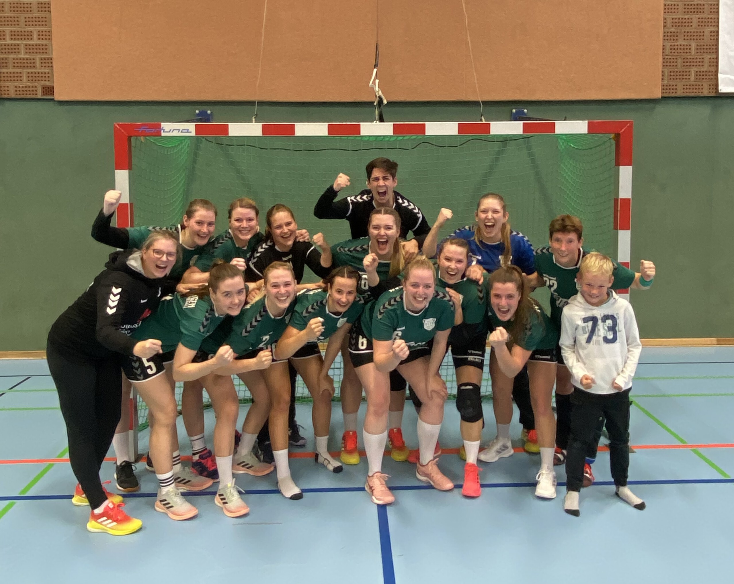 1. Damen mit erstem Auswärtssieg der Saison
