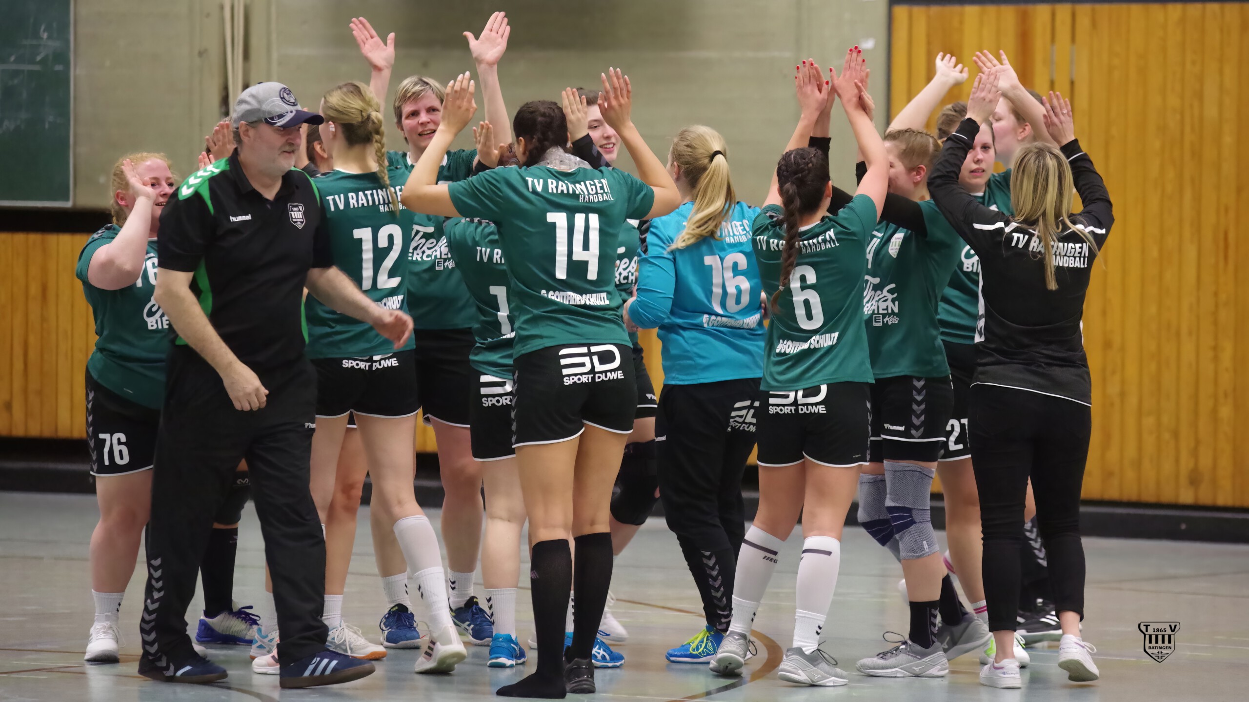 2. Damen mit Sieg in letzter Sekunde