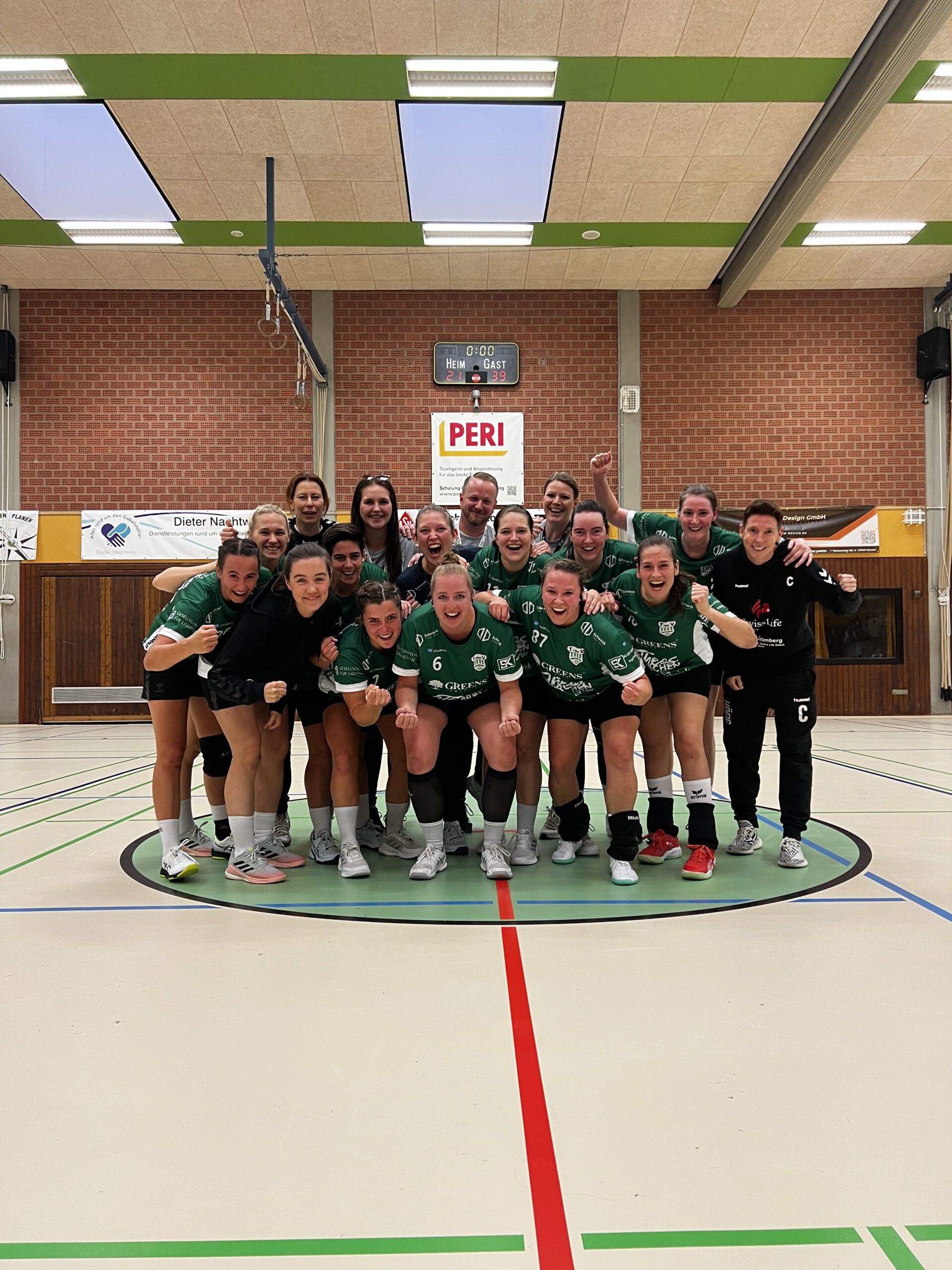 Kantersieg für die 1. Damen in Süchteln